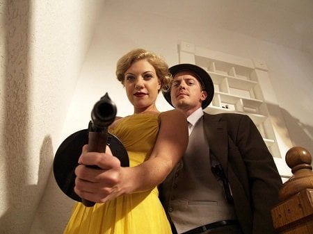 bonnie-and-clyde-vs-dracula